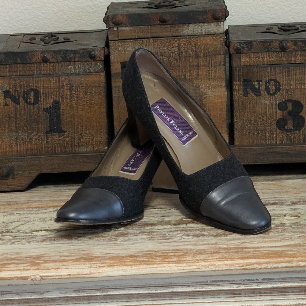 Phyllis Poland "Gigi" Grey Felt Leather Cap Toe Pumps, Size 7.5B, Vintage
